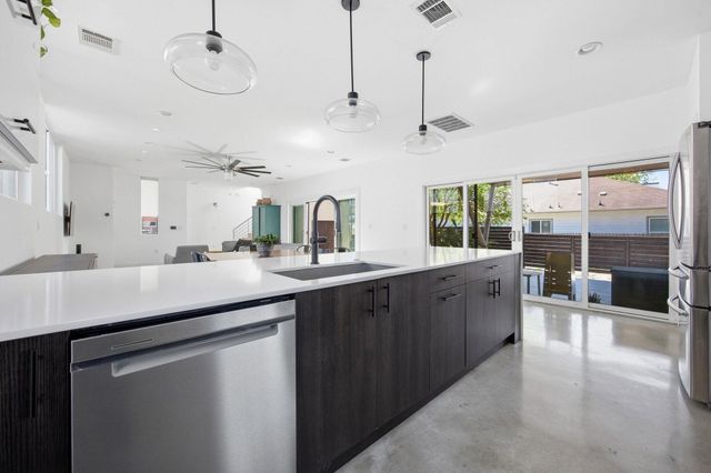1606 Salina ST, Austin, TX 78702