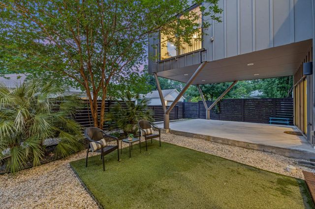 1606 Salina ST, Austin, TX 78702