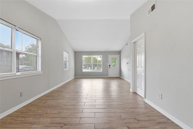 6203 Gaston Street, Houston, TX 77016