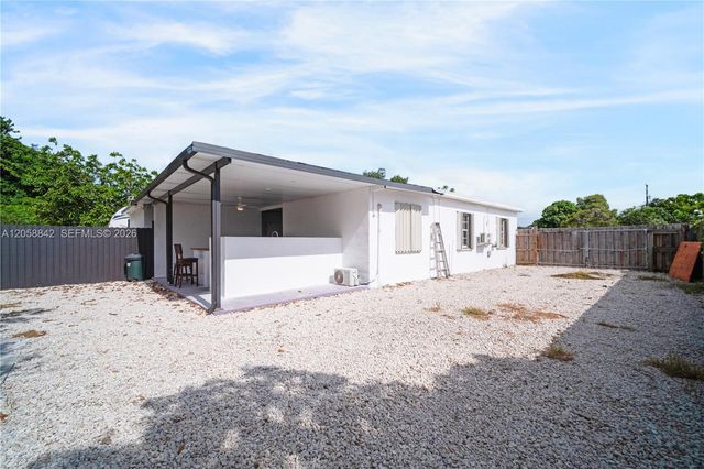 15431 Harding Lane, Homestead, FL 33033