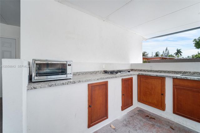 15431 Harding Lane, Homestead, FL 33033