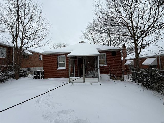 2618 Avie Drive, St Louis, MO 63136