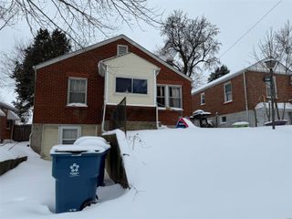 2618 Avie Drive, St Louis, MO 63136