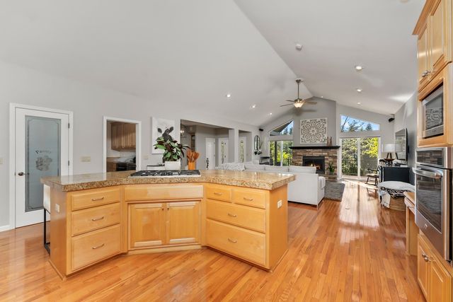 19850 Clinton Rd, Jackson, CA 95642