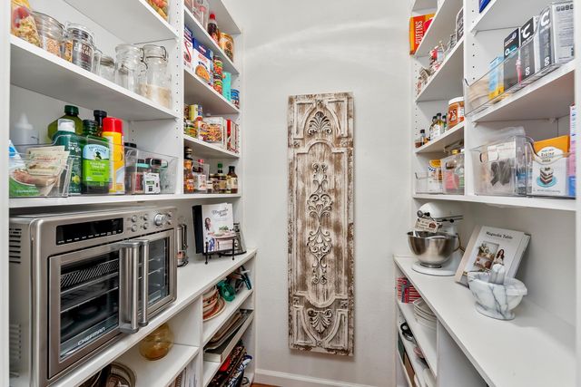 19850 Clinton Rd, Jackson, CA 95642
