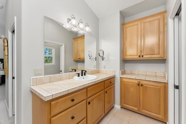 19850 Clinton Rd, Jackson, CA 95642