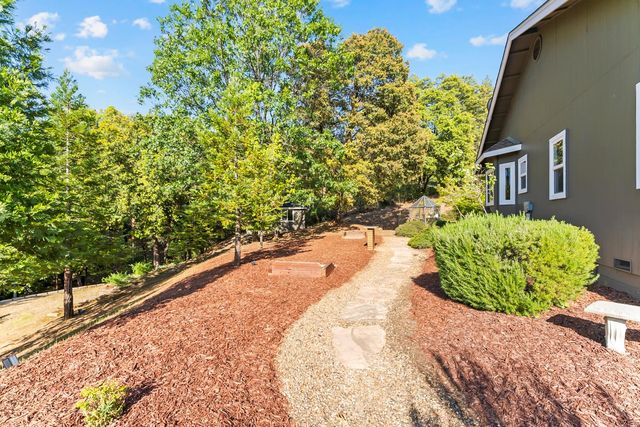19850 Clinton Rd, Jackson, CA 95642