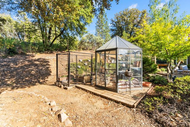 19850 Clinton Rd, Jackson, CA 95642