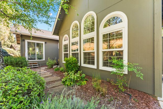 19850 Clinton Rd, Jackson, CA 95642