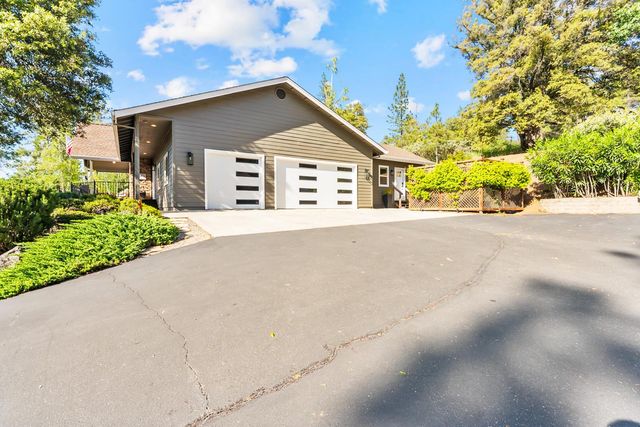 19850 Clinton Rd, Jackson, CA 95642