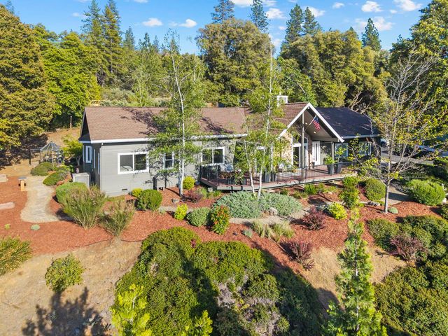 19850 Clinton Rd, Jackson, CA 95642