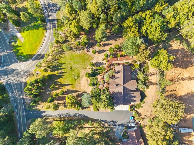 19850 Clinton Rd, Jackson, CA 95642
