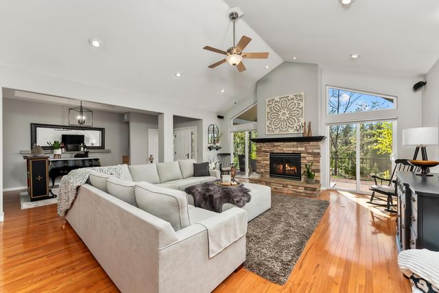 19850 Clinton Rd, Jackson, CA 95642