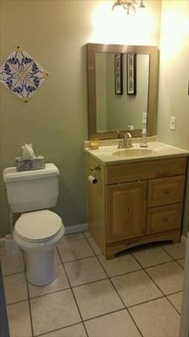 62 Frederick St 37, Dracut, MA 01826