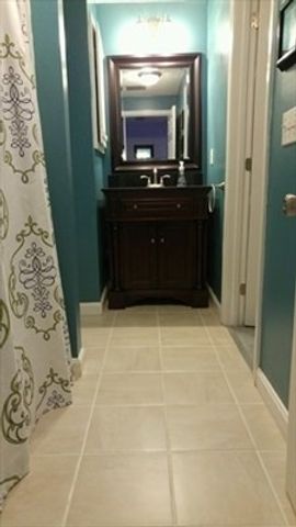 62 Frederick St 37, Dracut, MA 01826