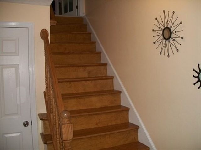 62 Frederick St 37, Dracut, MA 01826