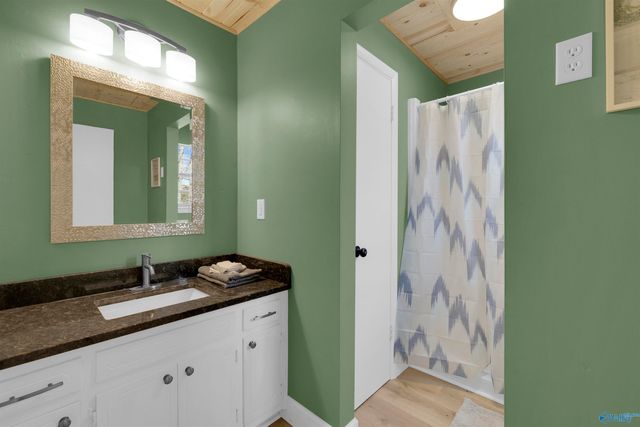 3301 County Road 106, Mentone, AL 35984