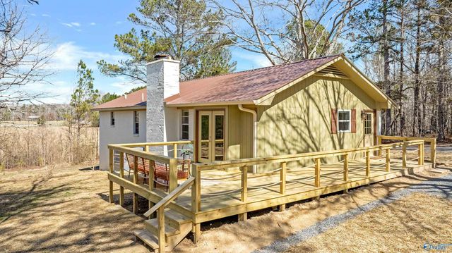 3301 County Road 106, Mentone, AL 35984