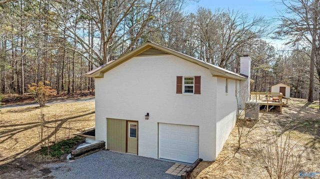 3301 County Road 106, Mentone, AL 35984