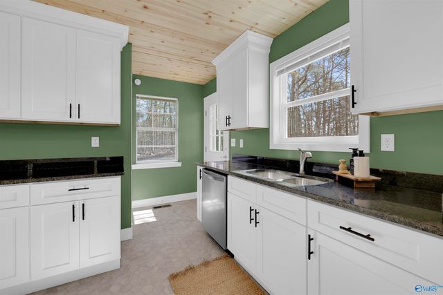 3301 County Road 106, Mentone, AL 35984