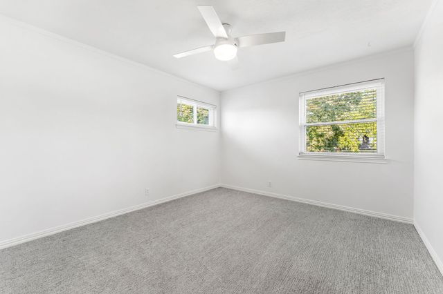 1711 Foxfire DR, Round Rock, TX 78681