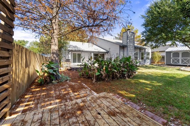 1711 Foxfire DR, Round Rock, TX 78681