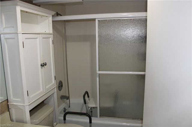 4100 Steamboat BEND E # 401, Fort Myers, FL 33919