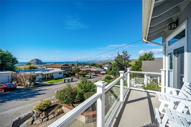 444 Kings Avenue, Morro Bay, CA 93442