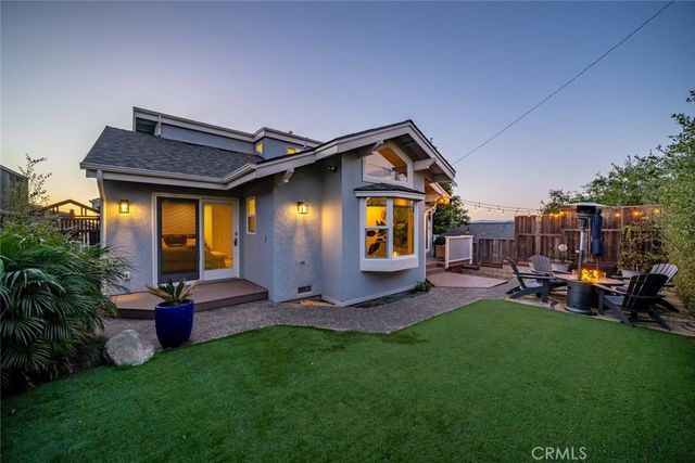 444 Kings Avenue, Morro Bay, CA 93442