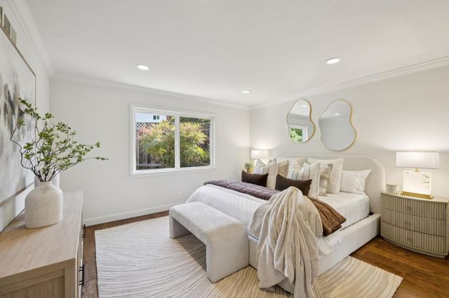 2071 Cecelia Way, Mountain View, CA 94040