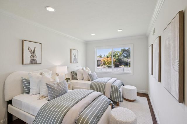 2071 Cecelia Way, Mountain View, CA 94040