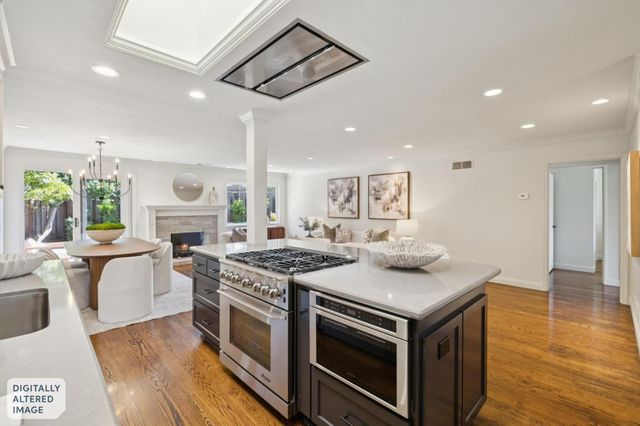 2071 Cecelia Way, Mountain View, CA 94040