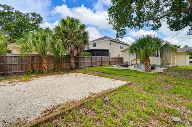 2418 2ND AVENUE S, St Petersburg, FL 33712