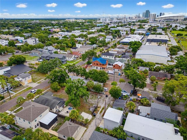 2418 2ND AVENUE S, St Petersburg, FL 33712