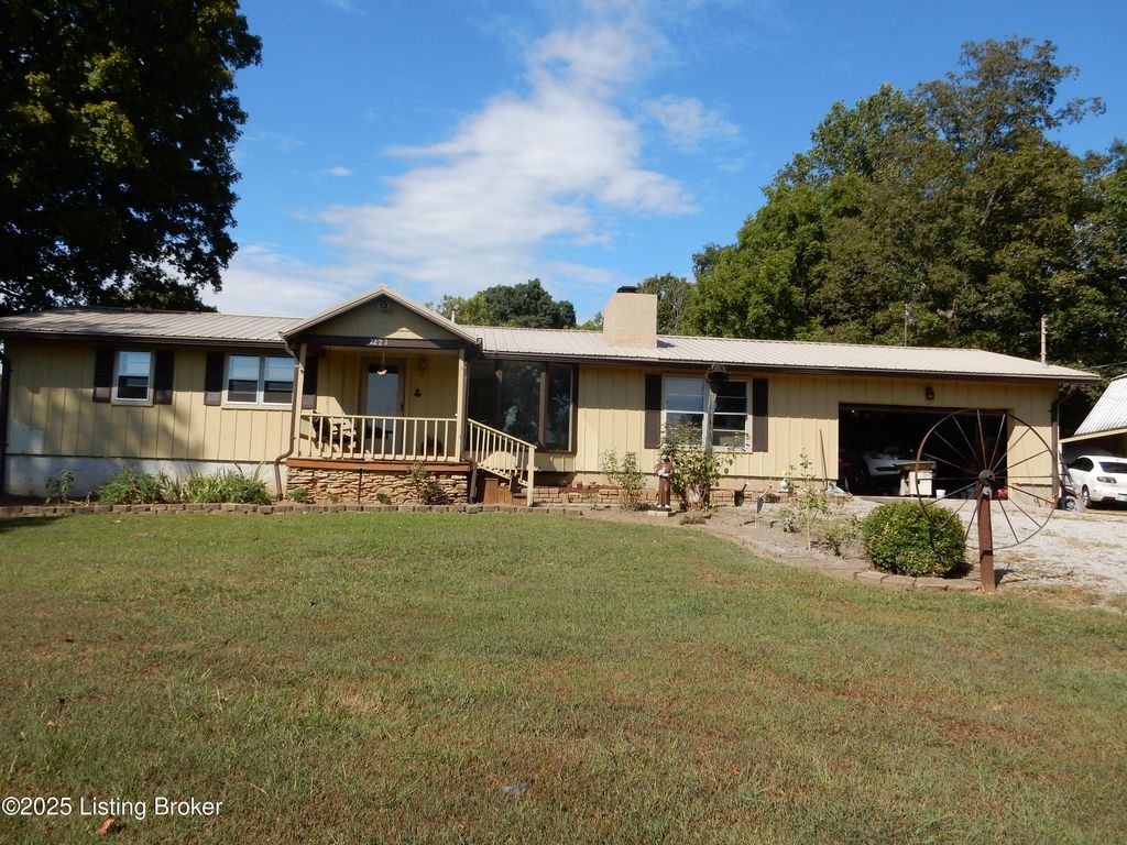 2221 Mt Carmel Church Rd, Lebanon Junction, KY 40150