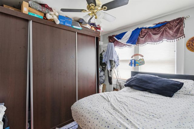 7 Cheshire Street, Huntington Station, NY 11746