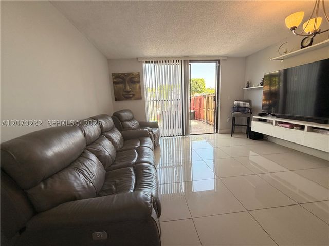 12241 SW 16th Ter 102-K, Miami, FL 33175
