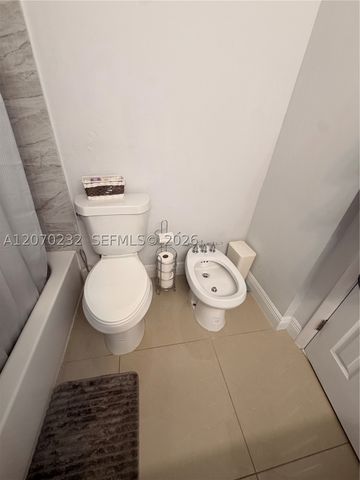 12241 SW 16th Ter 102-K, Miami, FL 33175