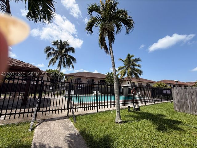 12241 SW 16th Ter 102-K, Miami, FL 33175