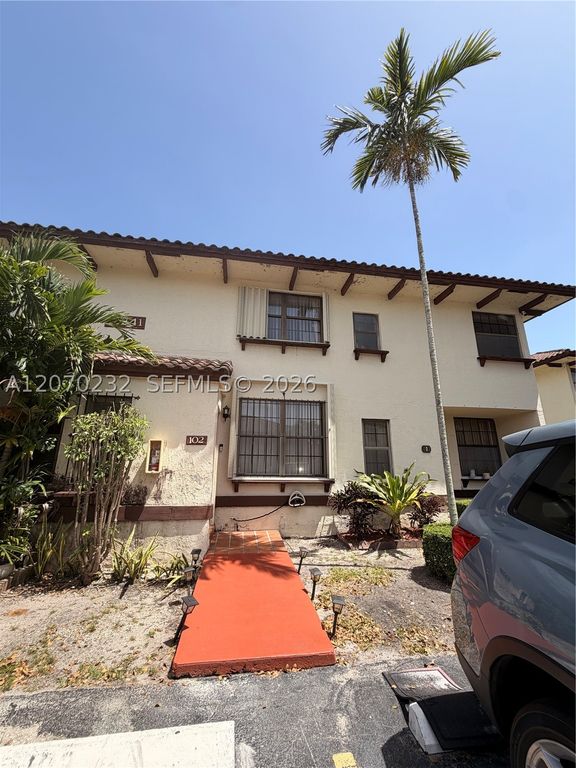 12241 SW 16th Ter 102-K, Miami, FL 33175