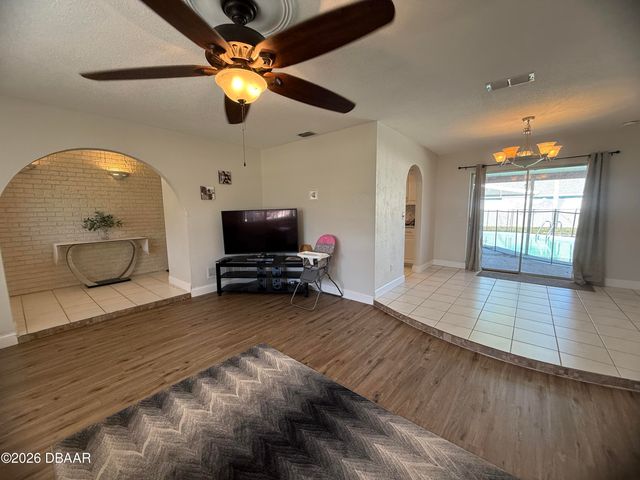 409 Needles Drive, Port Orange, FL 32127