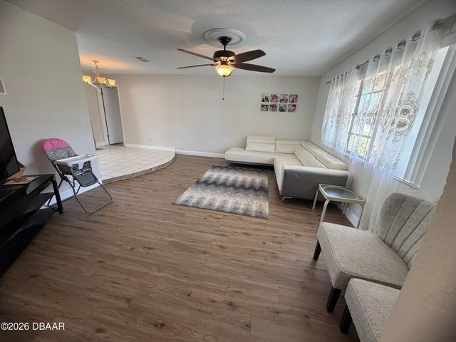 409 Needles Drive, Port Orange, FL 32127