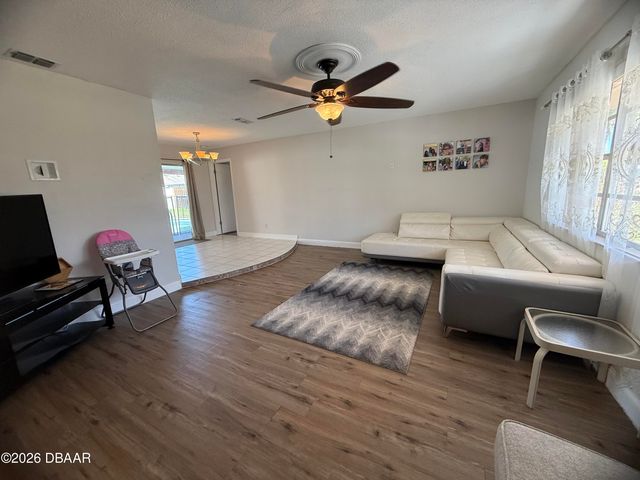 409 Needles Drive, Port Orange, FL 32127