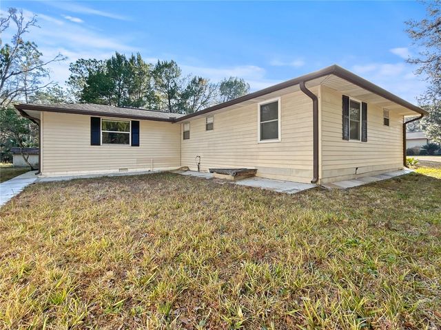 1011 N LAJOLLA POINT, Crystal River, FL 34429