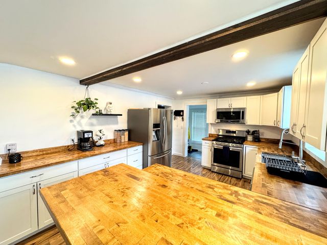 230 Hutchinson Street, Big Rapids, MI 49307