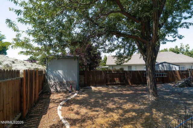 4860 Canyon Run Drive, Sparks, NV 89436