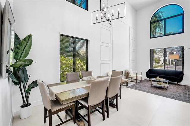 13076 NW 14th St, Pembroke Pines, FL 33028