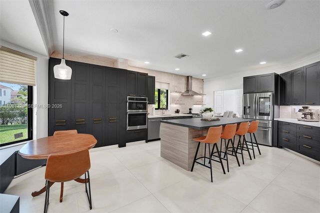 13076 NW 14th St, Pembroke Pines, FL 33028