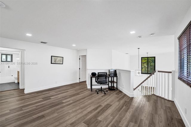 13076 NW 14th St, Pembroke Pines, FL 33028