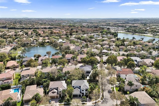 13076 NW 14th St, Pembroke Pines, FL 33028